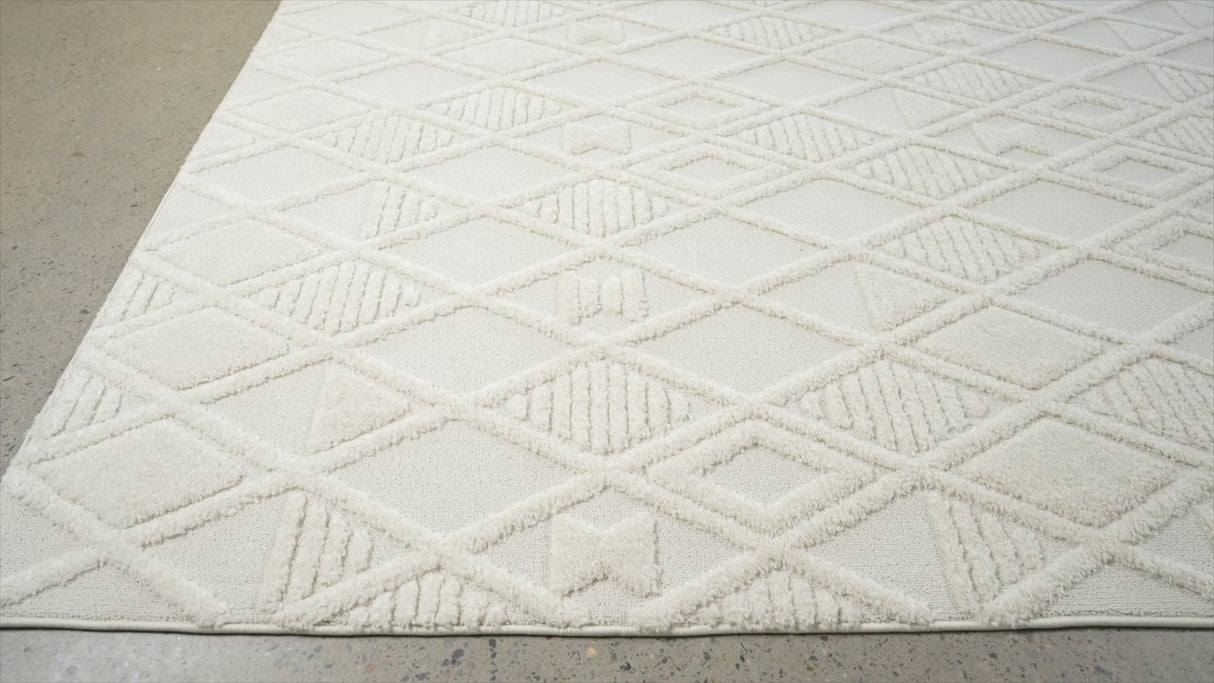 Astrid Liya Off-White Texture Rug