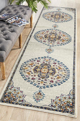 Tigris Zubayr White Bohemian Transitional Rug