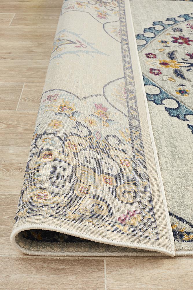 Tigris Zubayr White Bohemian Transitional Rug