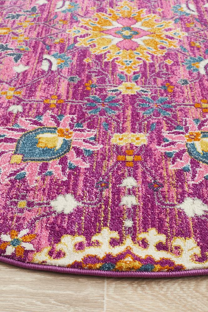 Tigris Elam Fuchsia Round Bohemian Transitional Rug