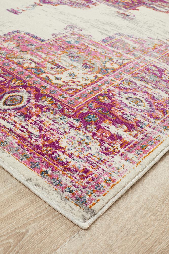 Tigris Amarah Pink Bohemian Transitional Rug