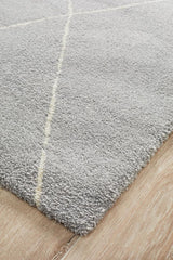 Savoy Hampstead Moroccan Diamond Silver Rug