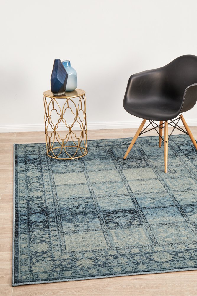 Heritage Paradise Transitional Rug Navy