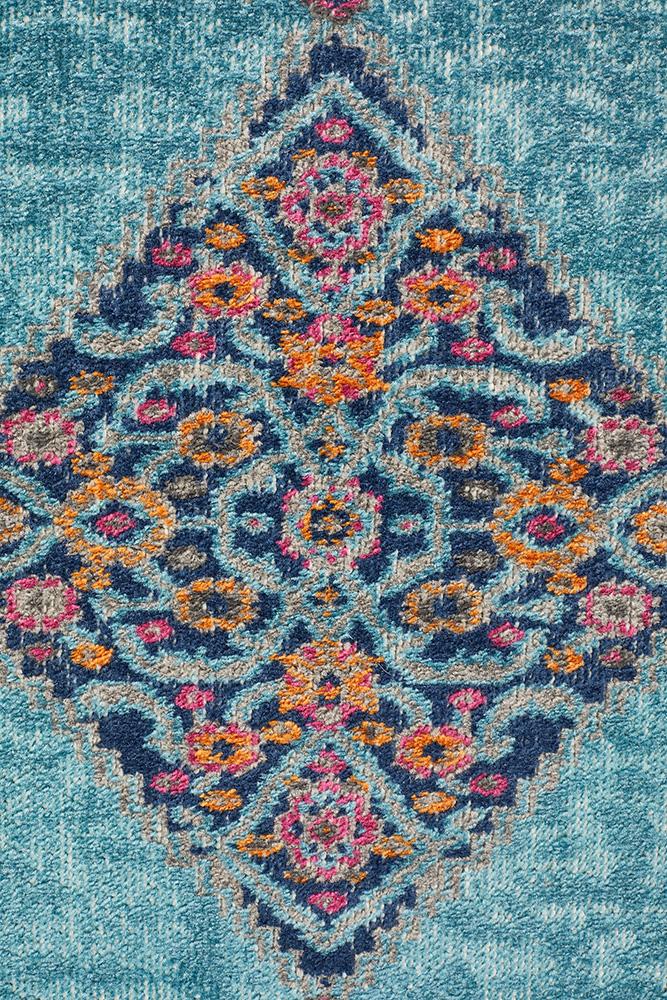 Vintage Distressed Eternal Diamond Blue Rug