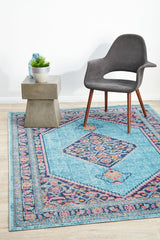 Vintage Distressed Eternal Diamond Blue Rug