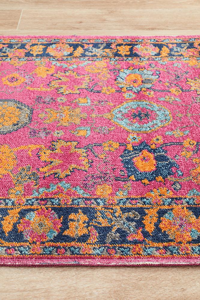 Vintage Distressed Eternal Corners Pink Rug