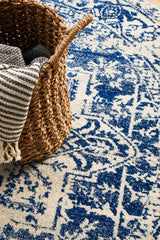 Horizon White Navy Transitional Round Rug