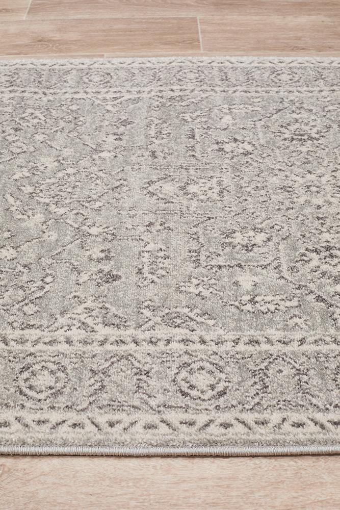 Silver Flower Transitional Rug