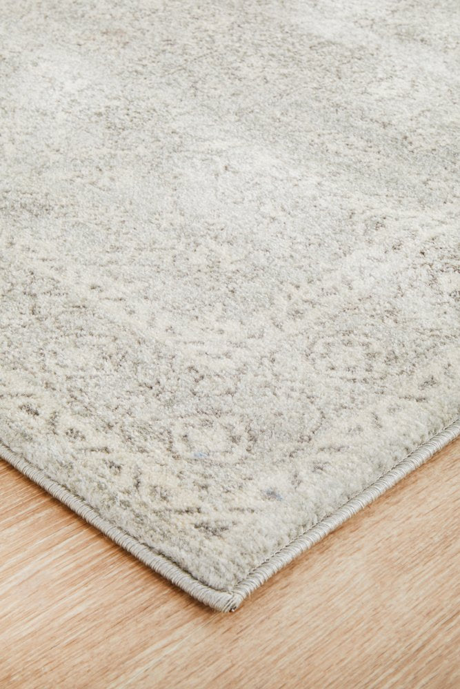 Silver Flower Transitional Rug