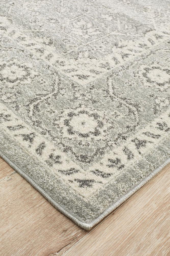 Silver Flower Transitional Rug