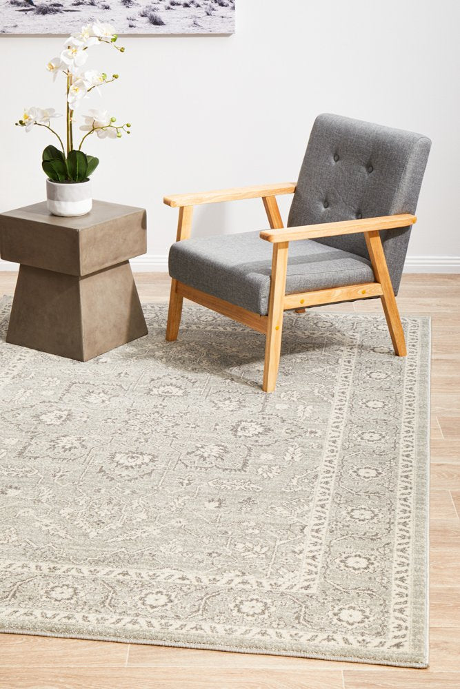 Silver Flower Transitional Rug