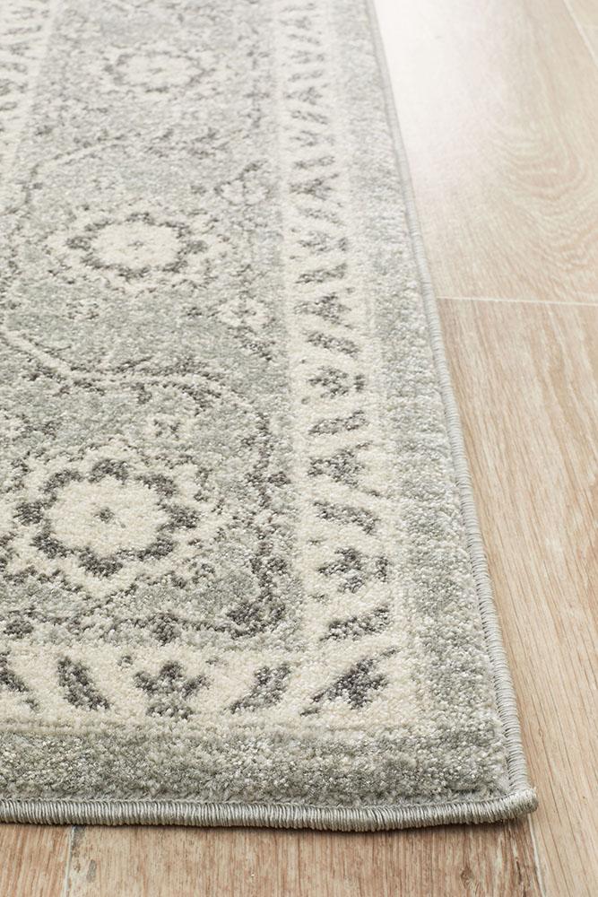 Silver Flower Transitional Rug