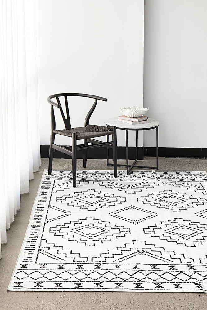 Karson White Washable Rug