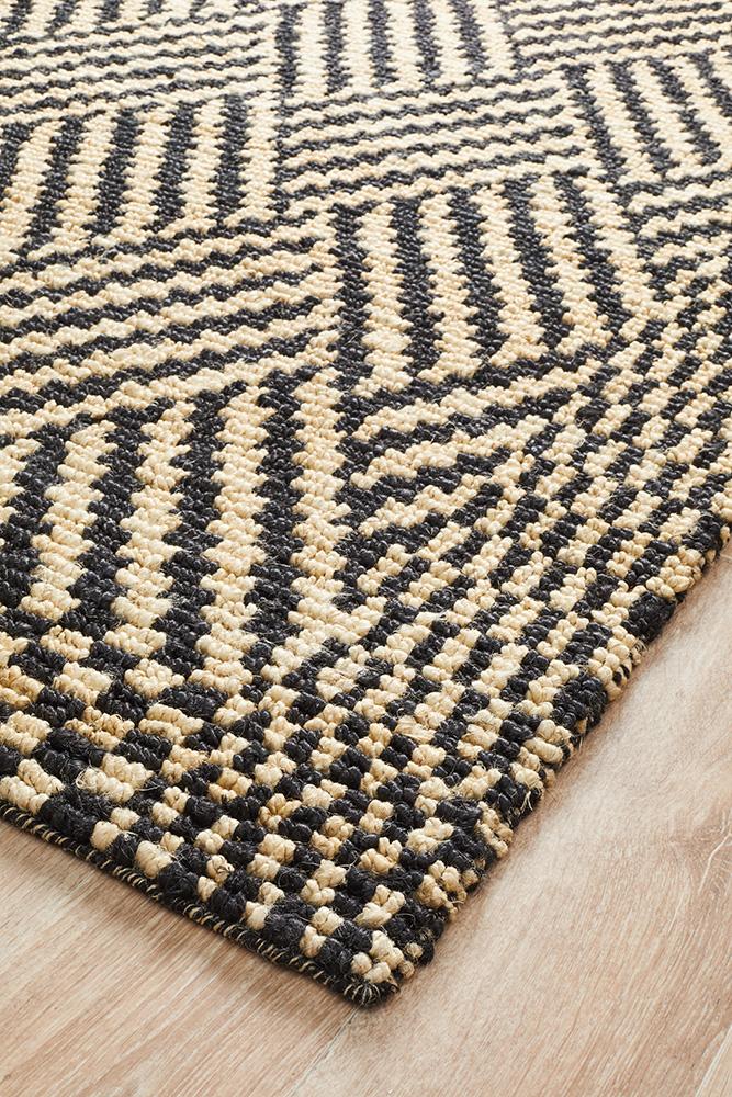 Kimi Hand Woven Tribal Jute Rug