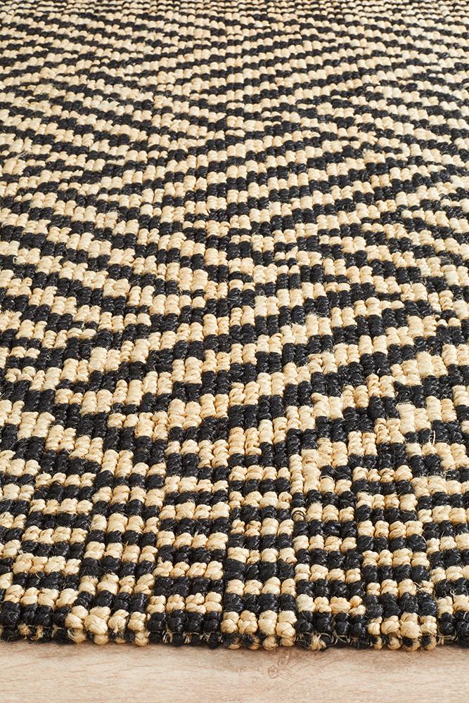 Kimi Hand Woven Tribal Jute Rug