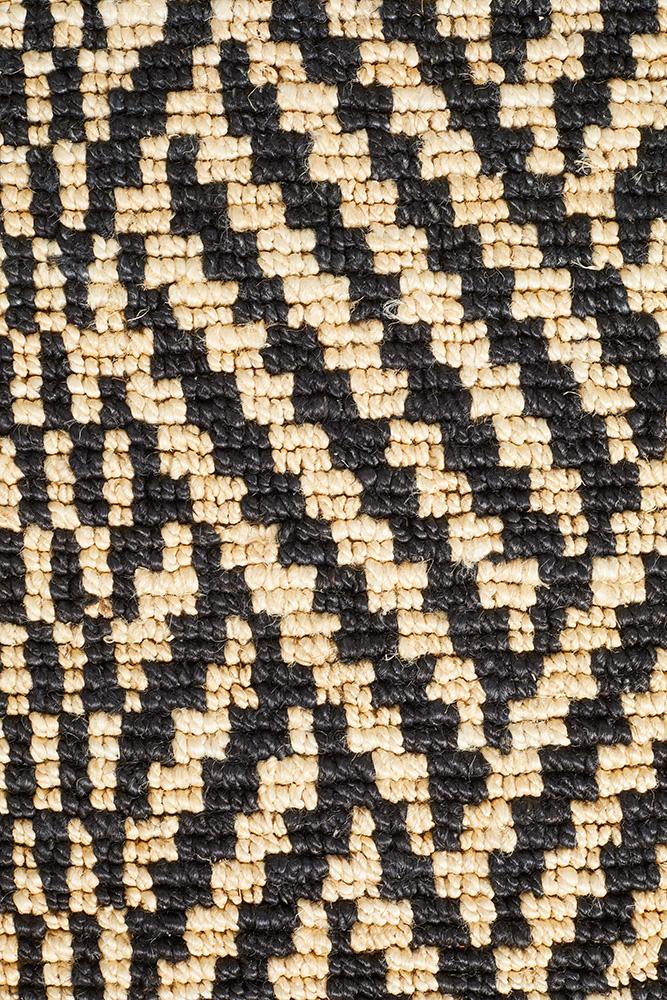 Kimi Hand Woven Tribal Jute Rug