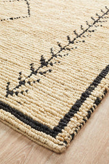 Tumu Hand Woven Tribal Jute Rug