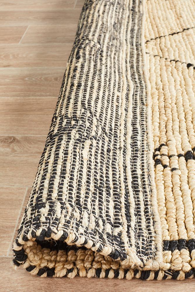 Tumu Hand Woven Tribal Jute Rug