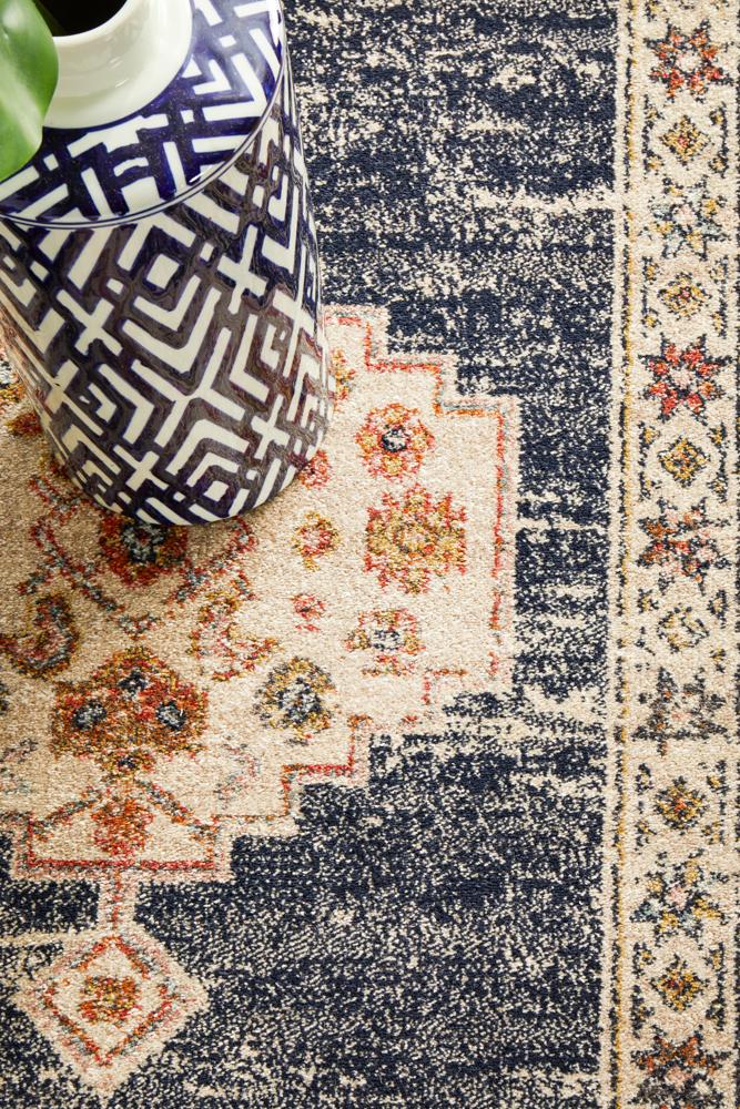 Estate Ecru Transitional Rug