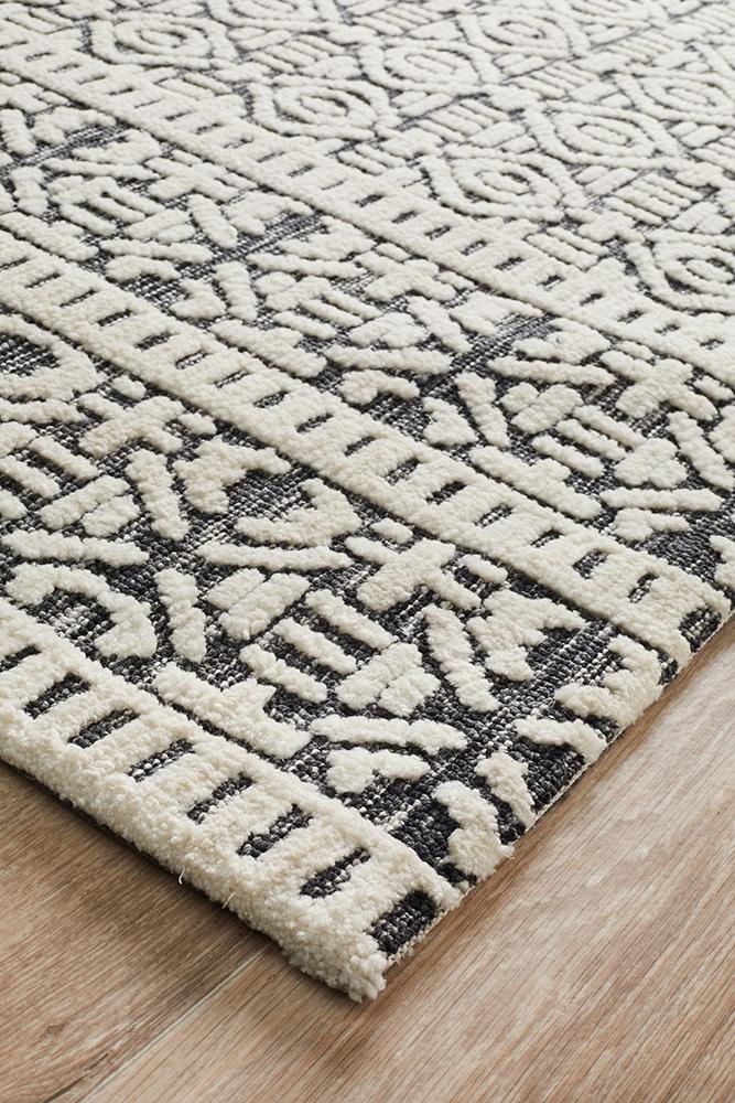 Antalya Ivory Black Transitional Rug