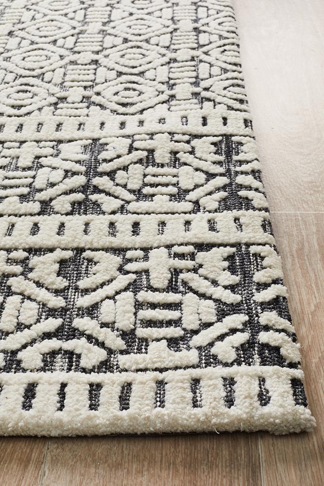 Antalya Ivory Black Transitional Rug