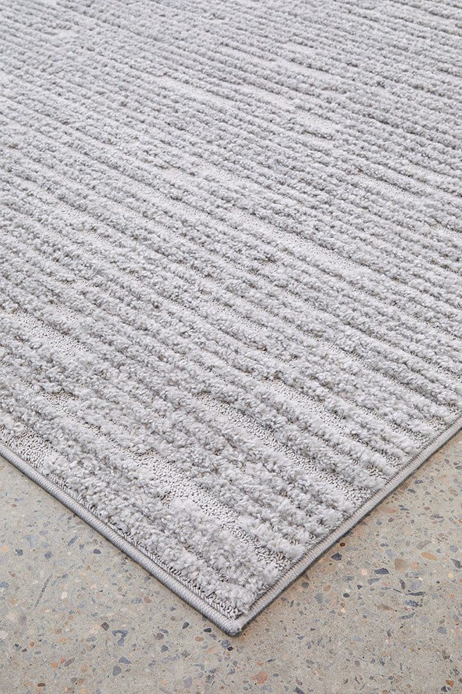 Astrid Zuri Silver Texture Rug – Lost Design Society