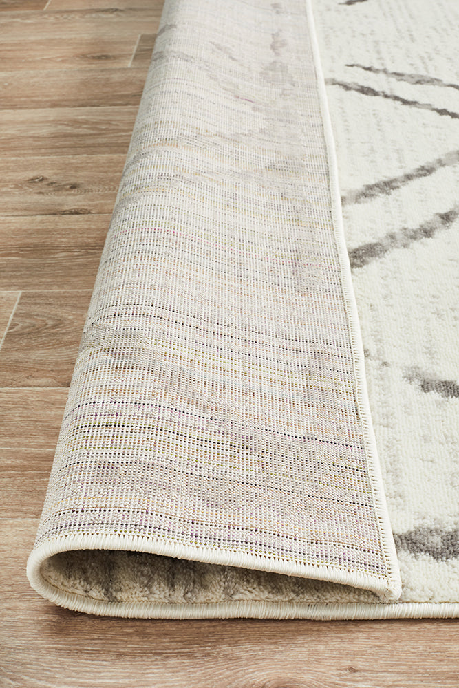 Cosmo Diamond Ivory Transitional Rug