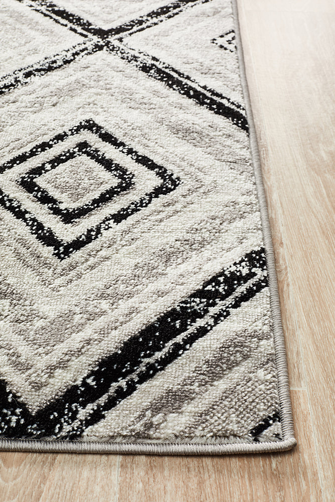 Cosmo Penrose Black Transitional Rug