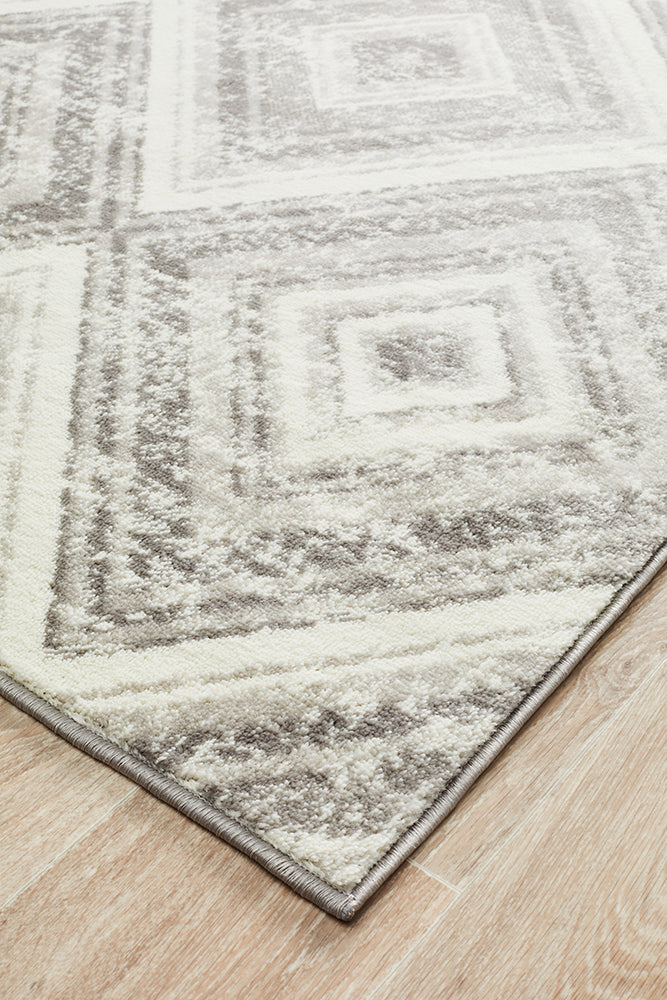 Cosmo Penrose Silver Transitional Rug