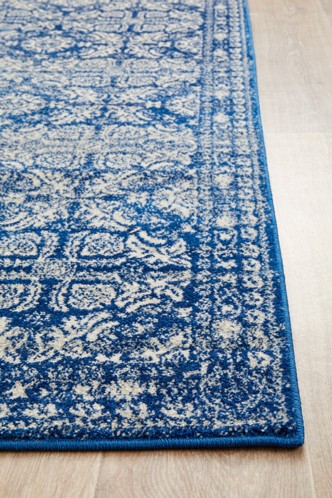 Gwyneth Stunning Transitional Navy Rug