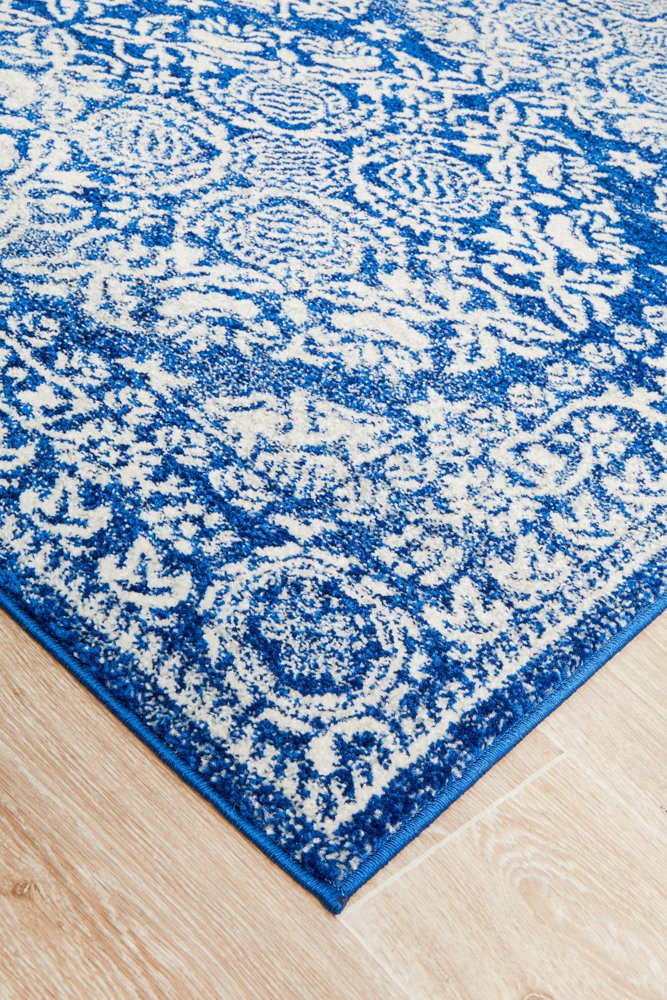 Gwyneth Stunning Transitional Navy Rug