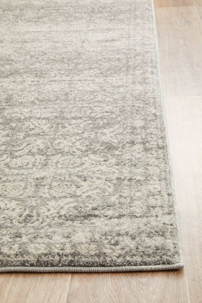 Gwyneth Stunning Transitional Silver Rug