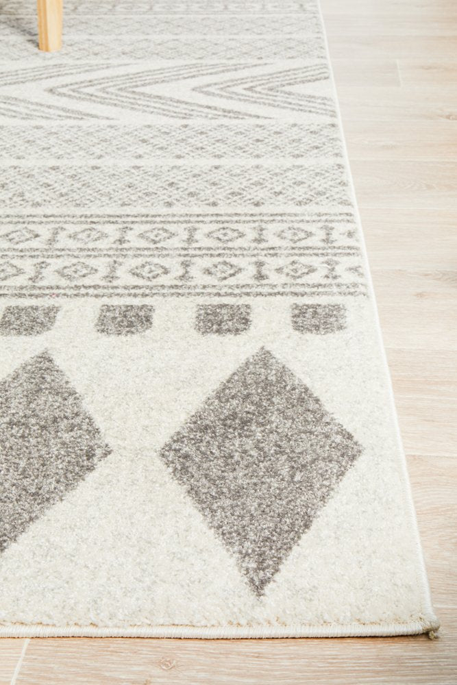 Adani Modern Tribal Design Grey Transitional Rug