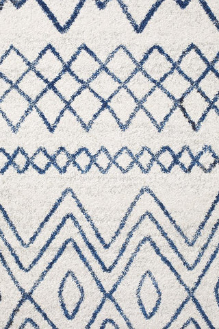 Paradise White Blue Rustic Tribal Round Transitional Rug