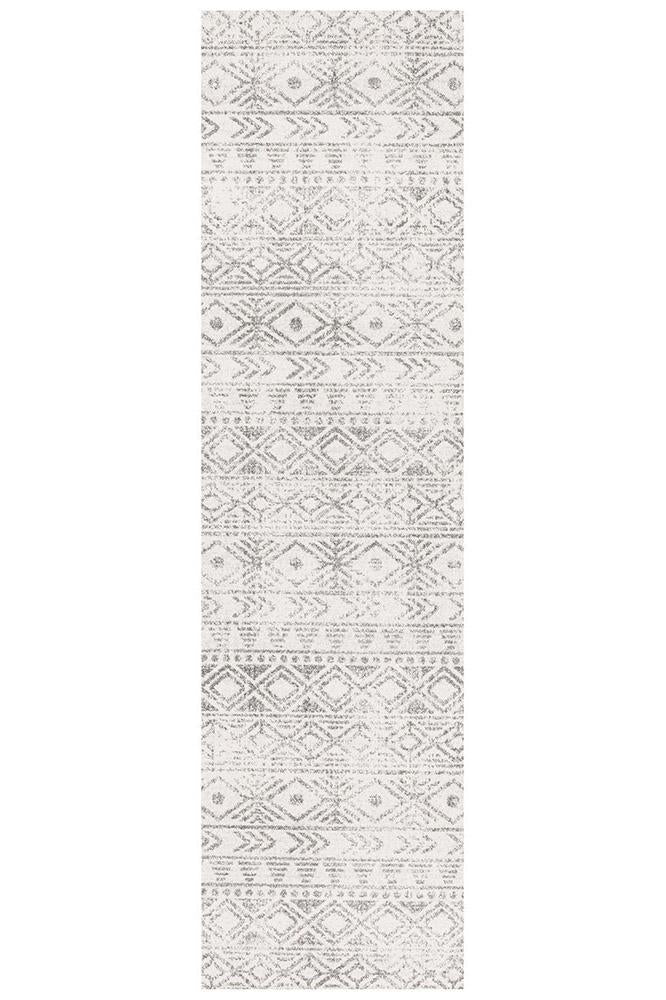 Paradise White Grey Rustic Transitional Rug