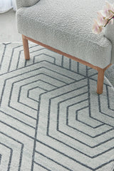 Vines Chantel Transitional Round Rug