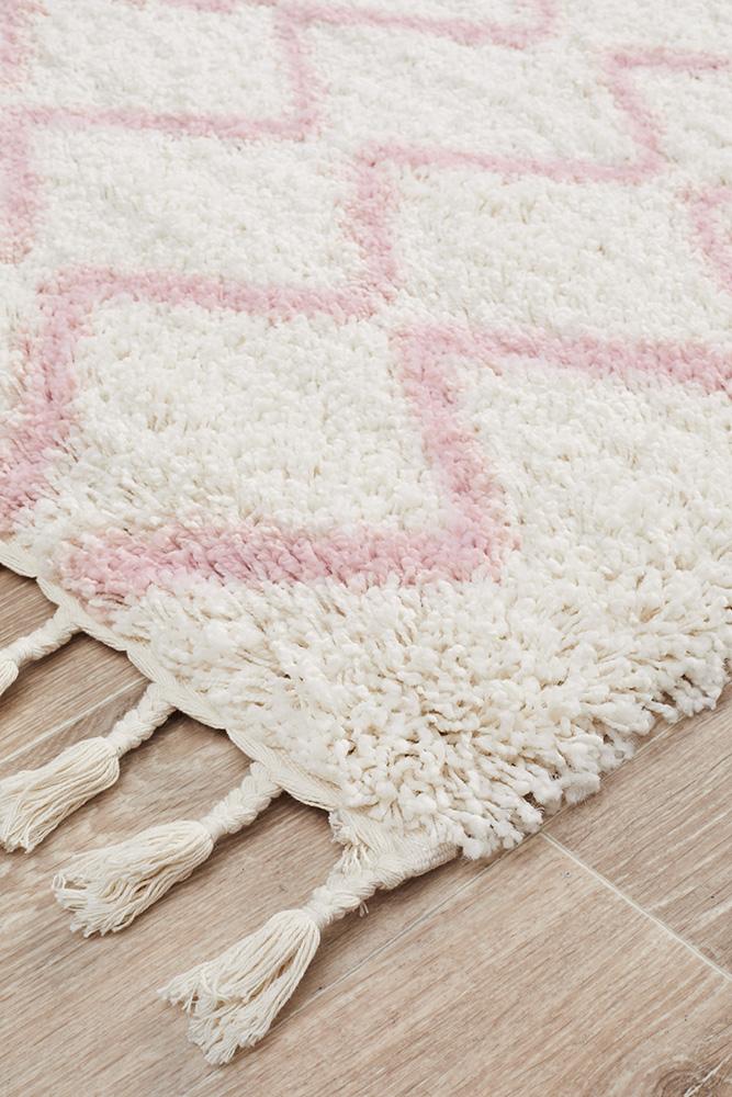 Beni Ourain Inspired Berber Tantan Pink Shag Rug