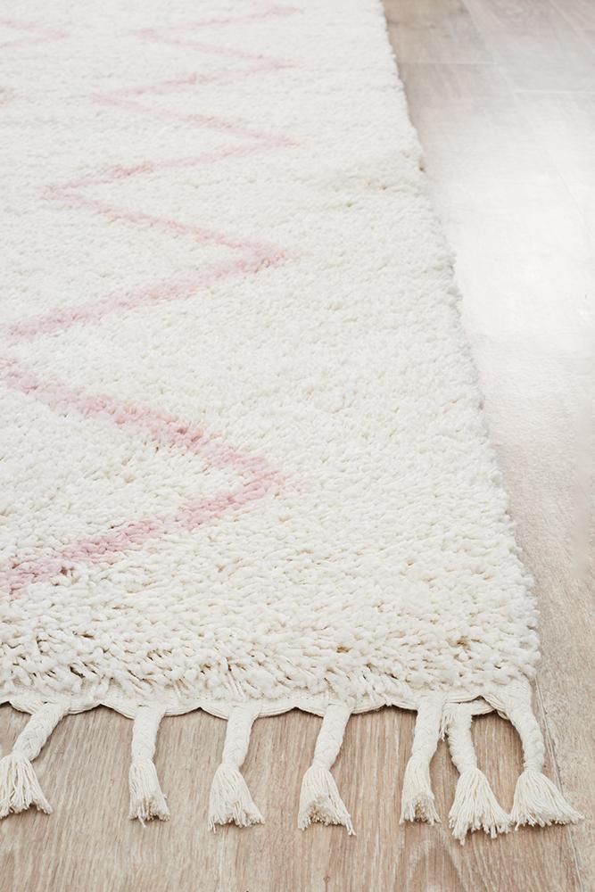 Beni Ourain Inspired Berber Tantan Pink Shag Rug