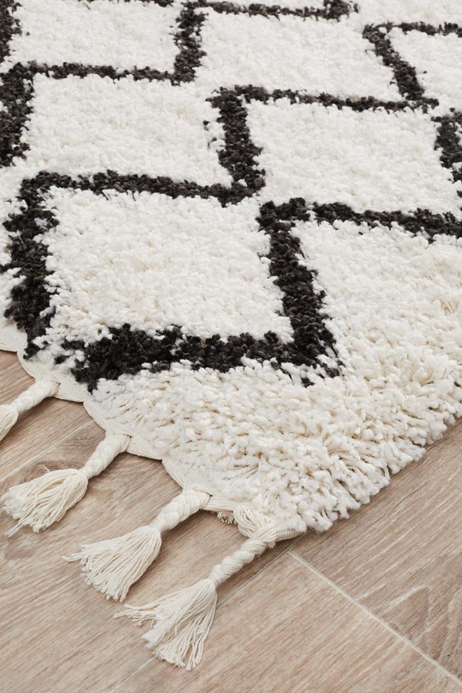 Beni Ourain Inspired Berber Tantan Cream White Shag Rug