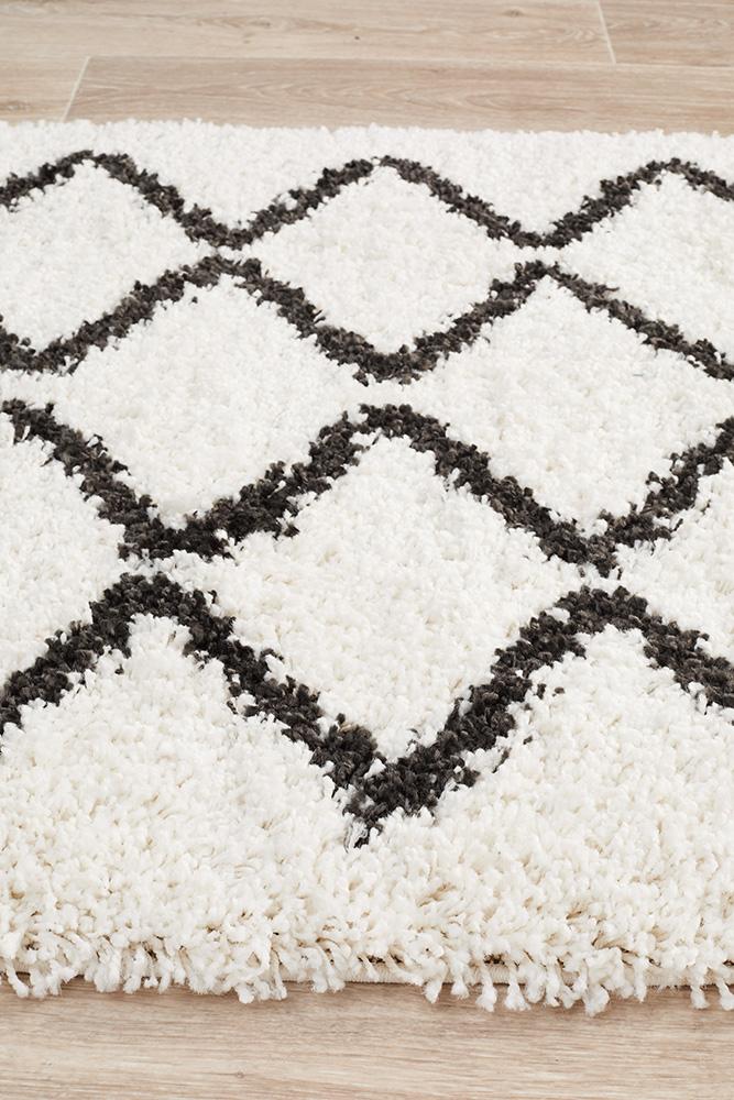 Beni Ourain Inspired Berber Tantan Cream White Shag Rug