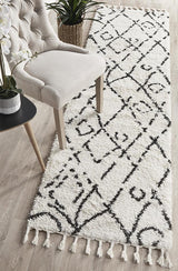 Beni Ourain Inspired Berber Larache White Shag Rug