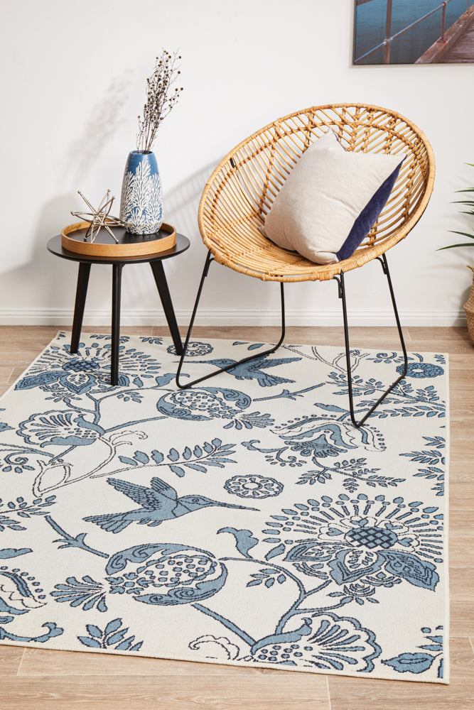 Oceana Hummingbird White Outdoor Rug