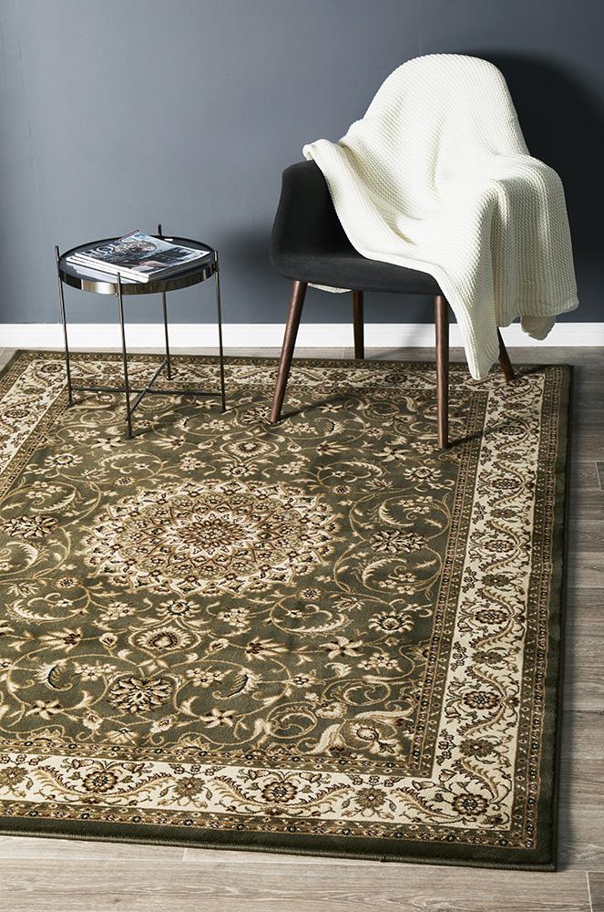 Medallion Rug Green with Ivory Border