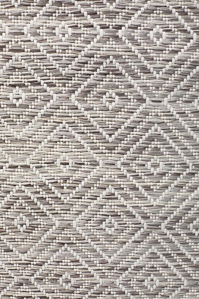 Promenade Outdoor Clara Diamond Natural Rug