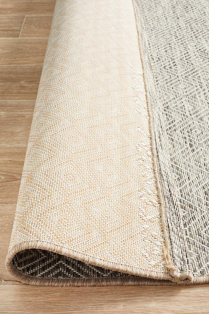 Promenade Outdoor Clara Diamond Natural Rug