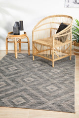 Promenade Outdoor Cain Black Rug