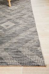 Promenade Outdoor Cain Black Rug