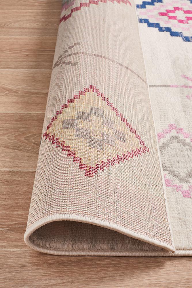 Konde White Bohemian Rug