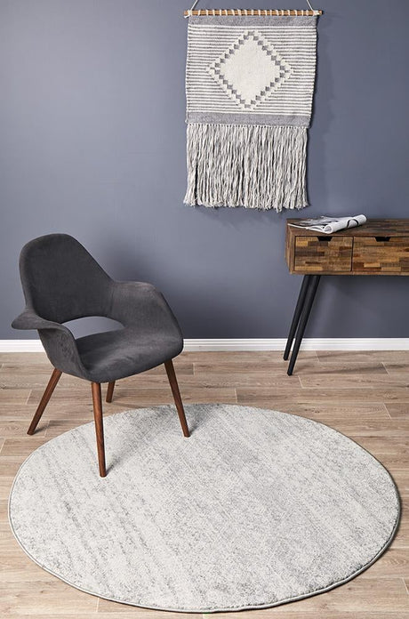 Zelda Silver Grey Round Transitional Rug